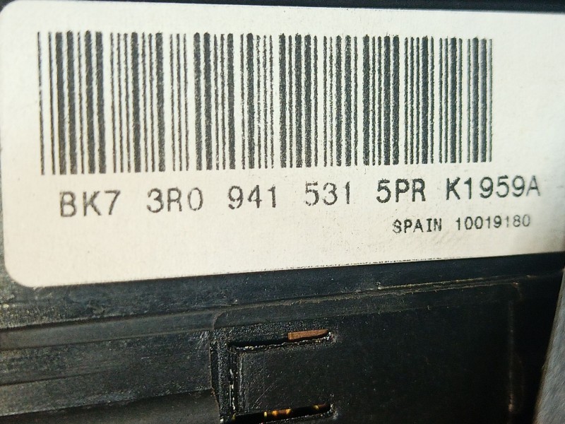 Recambio de mando luces para seat exeo (3r2) 2.0 tdi referencia OEM IAM BK73R0941531 BK73R0941531 BK73R0941531