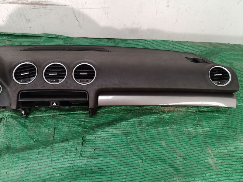 Recambio de salpicadero para seat exeo (3r2) 2.0 tdi referencia OEM IAM   