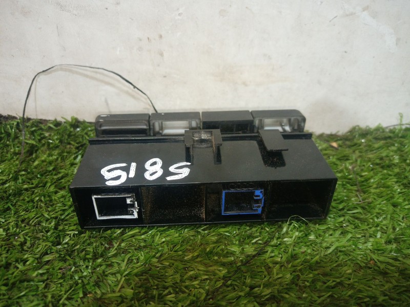 Recambio de mando multifuncion para seat exeo (3r2) 2.0 tdi referencia OEM IAM   