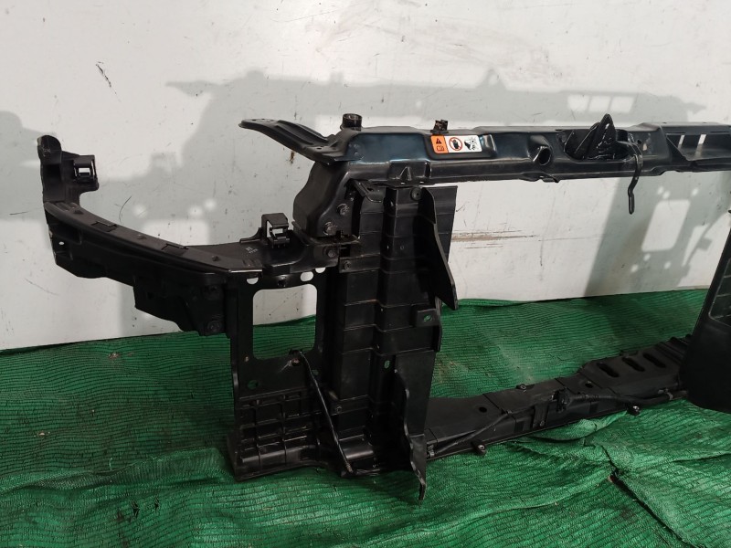 Recambio de panel frontal para hyundai elantra v sedán (md, ud) 1.6 referencia OEM IAM   