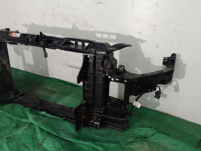 Recambio de panel frontal para hyundai elantra v sedán (md, ud) 1.6 referencia OEM IAM   