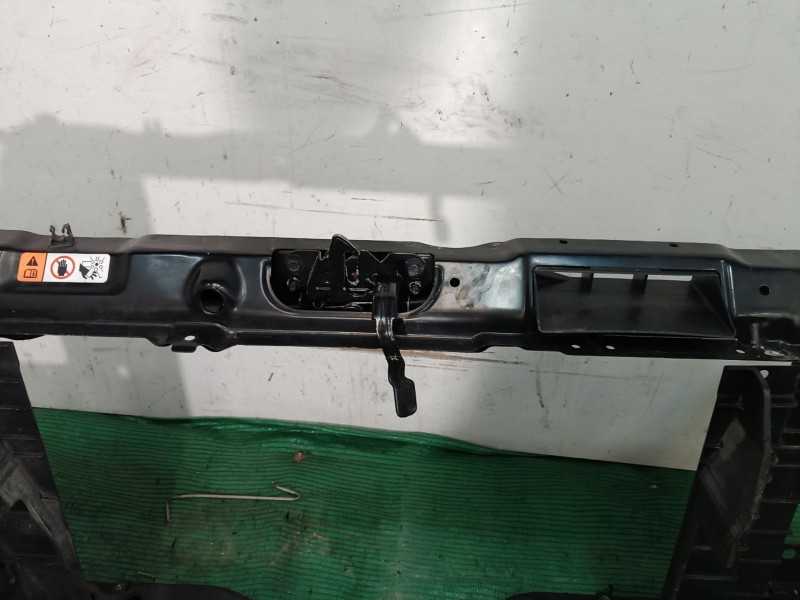 Recambio de panel frontal para hyundai elantra v sedán (md, ud) 1.6 referencia OEM IAM   