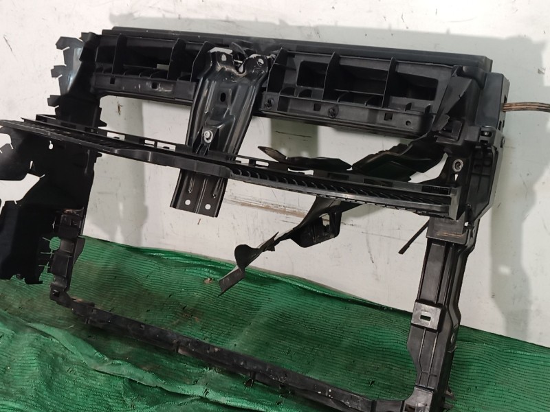 Recambio de panel frontal para volkswagen polo v (6r1, 6c1) 1.4 (6r1) referencia OEM IAM   