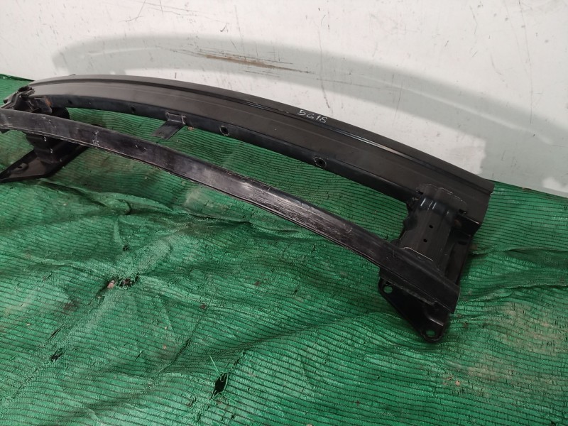 Recambio de refuerzo paragolpes delantero para kia carens iv 1.7 crdi referencia OEM IAM   