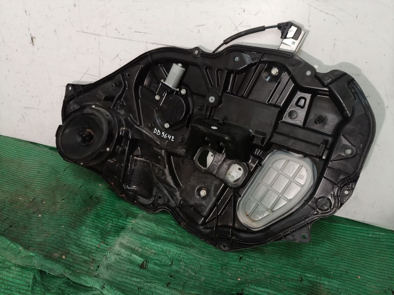 Recambio de maneta elevalunas delantera derecha para mazda 6 sedán (gh) 2.0 mzr (ghefp) referencia OEM IAM   