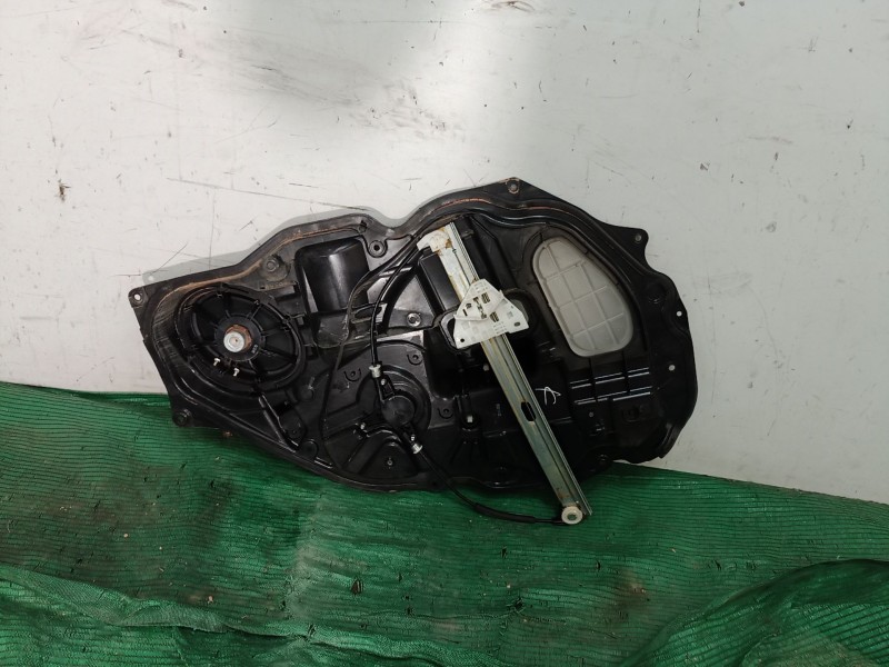 Recambio de maneta elevalunas delantera derecha para mazda 6 sedán (gh) 2.0 mzr (ghefp) referencia OEM IAM   