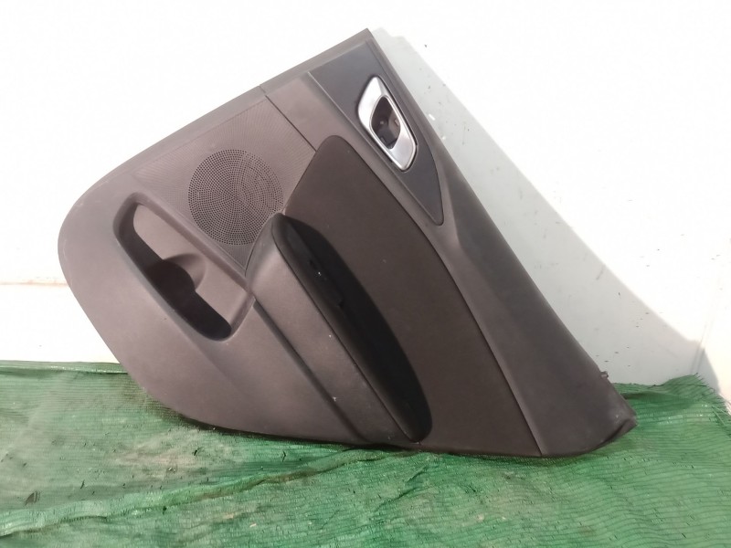 Recambio de guarnecido puerta trasera derecha para kia xceed (cd) 1.0 t-gdi referencia OEM IAM   