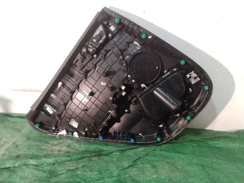 Recambio de guarnecido puerta trasera derecha para kia xceed (cd) 1.0 t-gdi referencia OEM IAM   