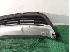 Recambio de rejilla delantera para kia carens iv 1.7 crdi referencia OEM IAM    2