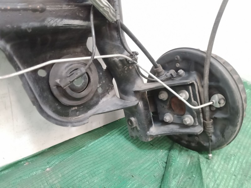 Recambio de puente trasero para renault zoe 2014 referencia OEM IAM   
