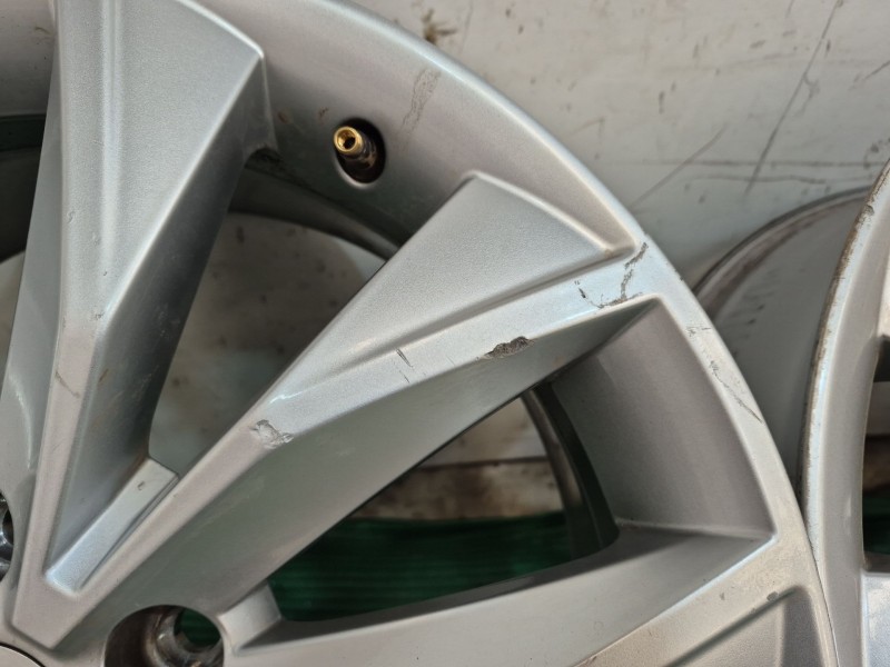 Recambio de juego llantas para seat ateca (kh7, khp) 1.0 tsi referencia OEM IAM   