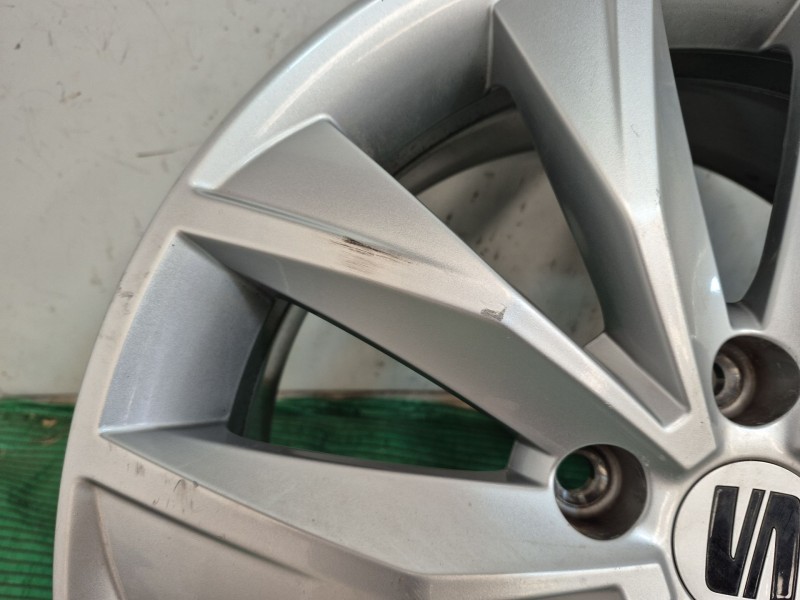 Recambio de juego llantas para seat ateca (kh7, khp) 1.0 tsi referencia OEM IAM   