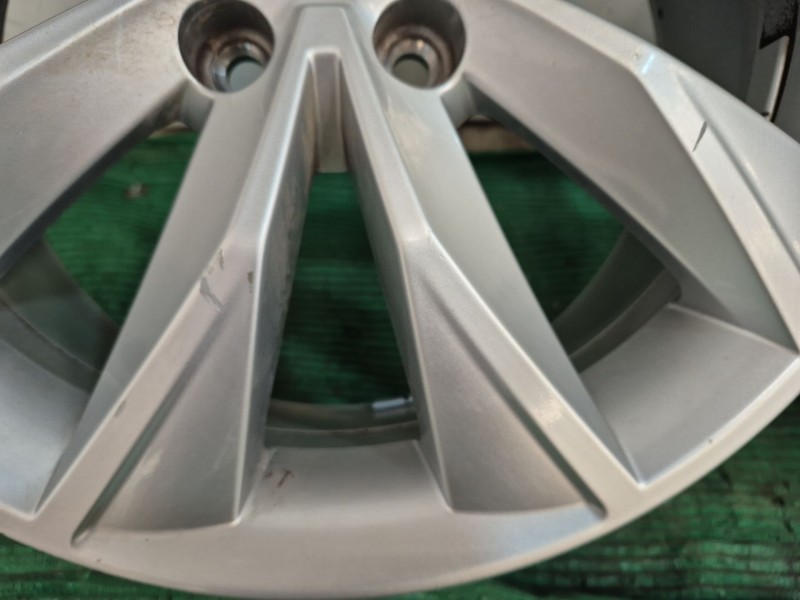 Recambio de juego llantas para seat ateca (kh7, khp) 1.0 tsi referencia OEM IAM   