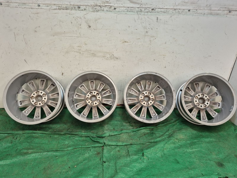 Recambio de juego llantas para seat ateca (kh7, khp) 1.0 tsi referencia OEM IAM   