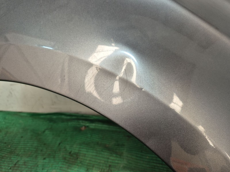 Recambio de aleta delantera derecha para kia carens iv 1.7 crdi referencia OEM IAM   