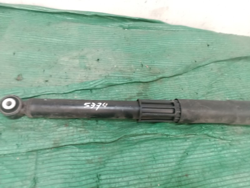 Recambio de amortiguador trasero para seat ateca (kh7, khp) 1.0 tsi referencia OEM IAM   