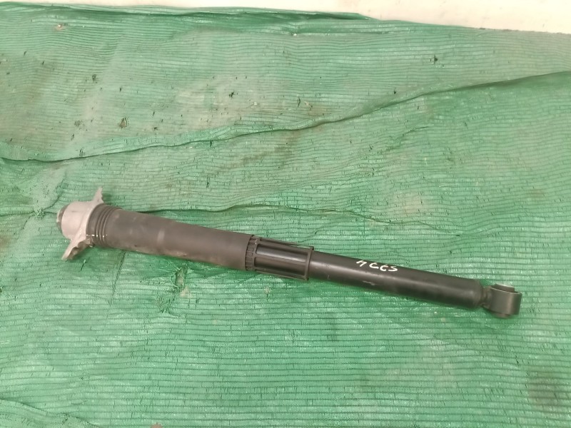 Recambio de amortiguador trasero para seat ateca (kh7, khp) 1.0 tsi referencia OEM IAM   