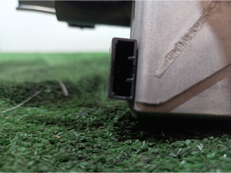 Recambio de columna direccion para peugeot 108 active referencia OEM IAM AV1608000912 AV1608000912 896500H100