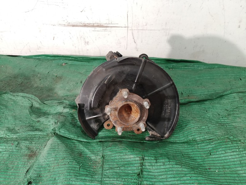 Recambio de mangueta trasera izquierda para mazda 3 (bm, bn) 2.0 referencia OEM IAM   