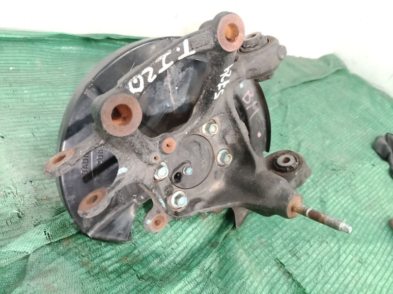 Recambio de mangueta trasera izquierda para mazda 3 (bm, bn) 2.0 referencia OEM IAM   