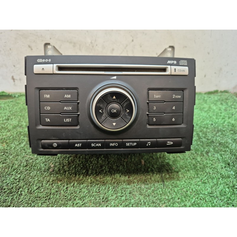 Recambio de sistema audio / radio cd para kia cee´d hatchback (ed) 1.6 crdi 90 referencia OEM IAM   