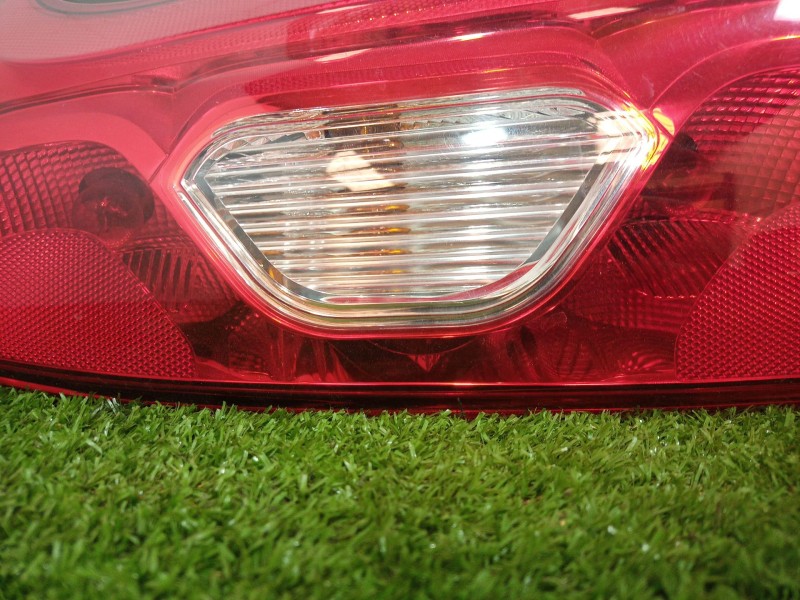 Recambio de piloto trasero derecho para fiat panda (312_, 319_) 1.2 (312pxa1a) referencia OEM IAM   