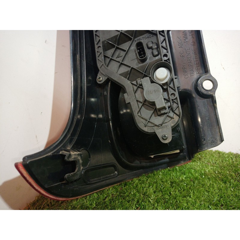 Recambio de piloto trasero derecho para fiat panda (312_, 319_) 1.2 (312pxa1a) referencia OEM IAM   