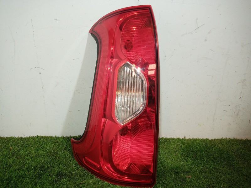 Recambio de piloto trasero izquierdo para fiat panda (312_, 319_) 1.2 (312pxa1a) referencia OEM IAM   