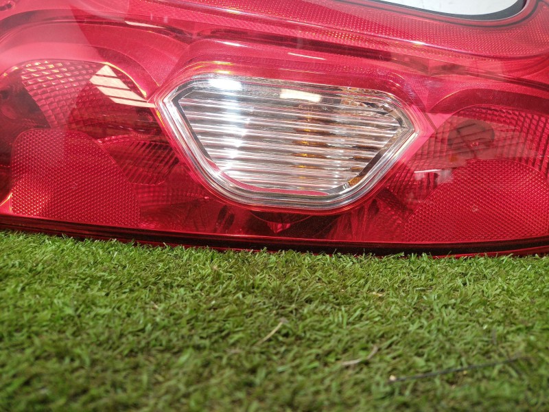 Recambio de piloto trasero izquierdo para fiat panda (312_, 319_) 1.2 (312pxa1a) referencia OEM IAM   