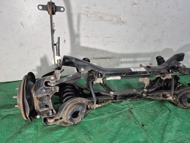 Recambio de puente delantero para ford focus iii 1.6 tdci referencia OEM IAM   