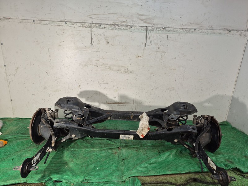 Recambio de puente delantero para ford focus iii 1.6 tdci referencia OEM IAM   
