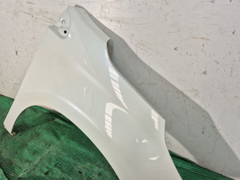 Recambio de aleta delantera derecha para kia xceed (cd) 1.6 crdi 136 referencia OEM IAM   