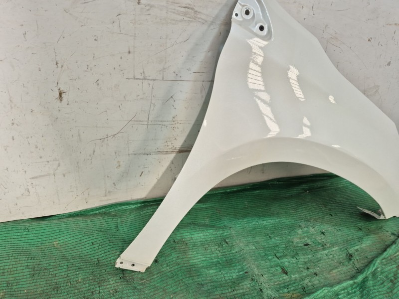 Recambio de aleta delantera derecha para kia xceed (cd) 1.6 crdi 136 referencia OEM IAM   