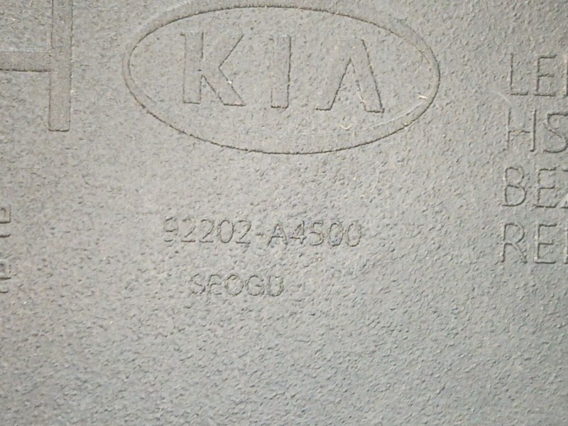 Recambio de faro antiniebla derecho para kia carens iv 1.7 crdi referencia OEM IAM 92202A4500 92202A4500 92202A4500