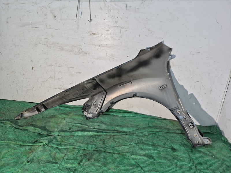 Recambio de aleta delantera derecha para mazda 6 sedán (gh) 2.0 mzr (ghefp) referencia OEM IAM   