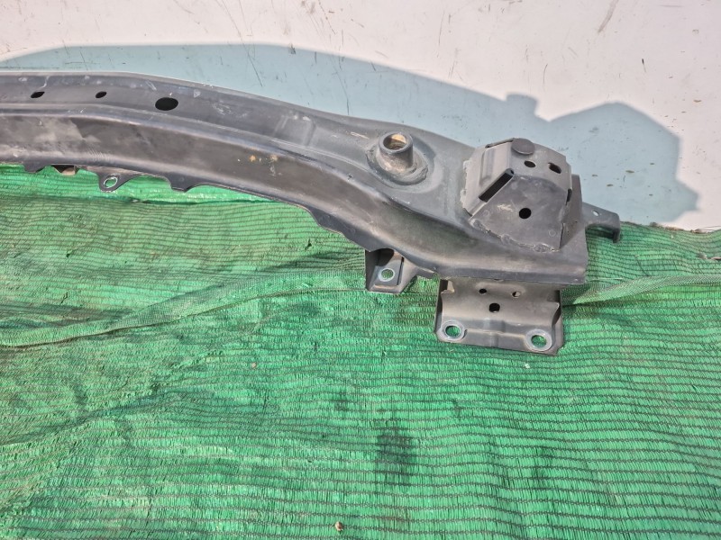 Recambio de refuerzo paragolpes delantero para mazda 6 sedán (gh) 2.0 mzr (ghefp) referencia OEM IAM   