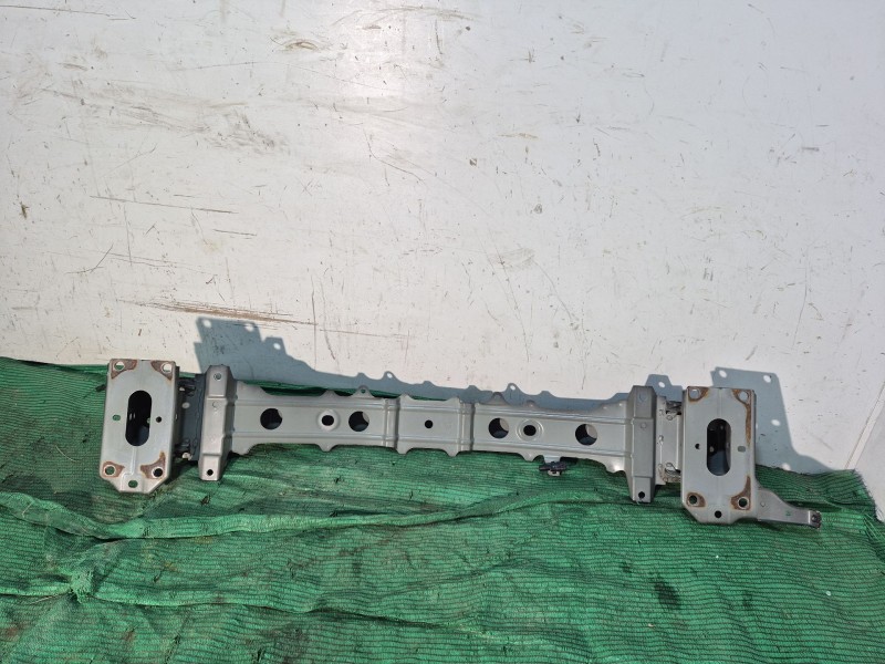 Recambio de refuerzo paragolpes delantero para mazda 6 sedán (gh) 2.0 mzr (ghefp) referencia OEM IAM   