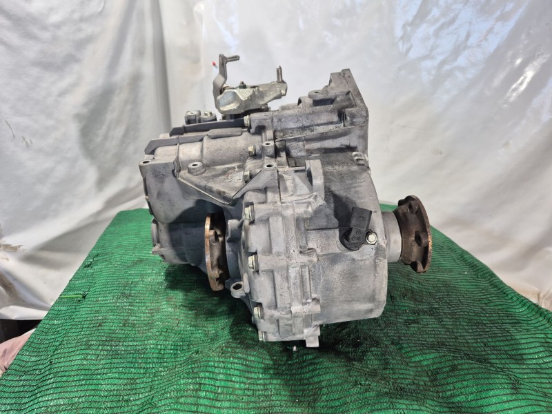 volkswagen golf iv (1j1) del año 2001