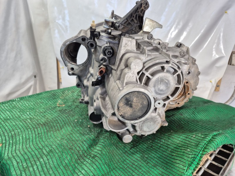 Recambio de caja cambios para volkswagen tiguan (5n_) 2.0 tdi referencia OEM IAM   