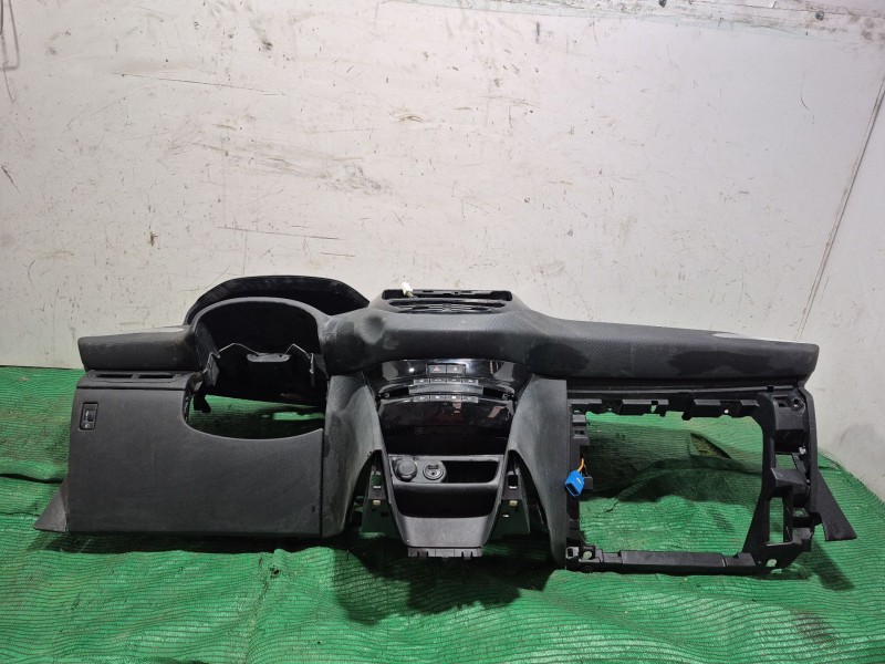 Recambio de salpicadero para peugeot 2008 i (cu_) 1.6 hdi referencia OEM IAM   