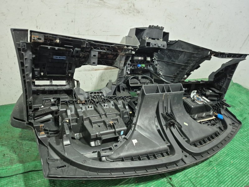 Recambio de salpicadero para peugeot 2008 i (cu_) 1.6 hdi referencia OEM IAM 9672829980 9672829980 9672829980