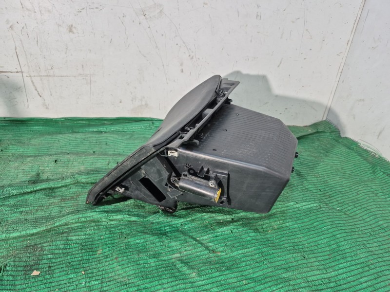 Recambio de guantera para peugeot 2008 i (cu_) 1.6 hdi referencia OEM IAM   