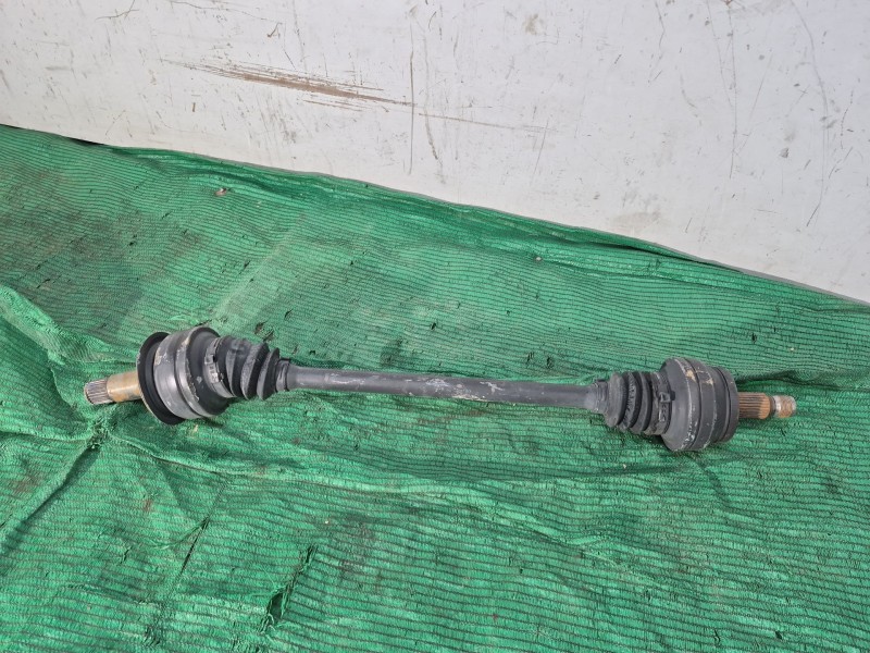 Recambio de transmision trasera izquierda para mercedes-benz clase c (w204) c 200 cdi (204.001) referencia OEM IAM   