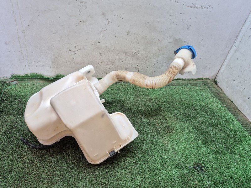 Recambio de deposito limpia para volkswagen tiguan (ad1, ax1) 1.5 tsi referencia OEM IAM   