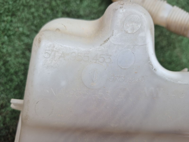 Recambio de deposito limpia para volkswagen tiguan (ad1, ax1) 1.5 tsi referencia OEM IAM   