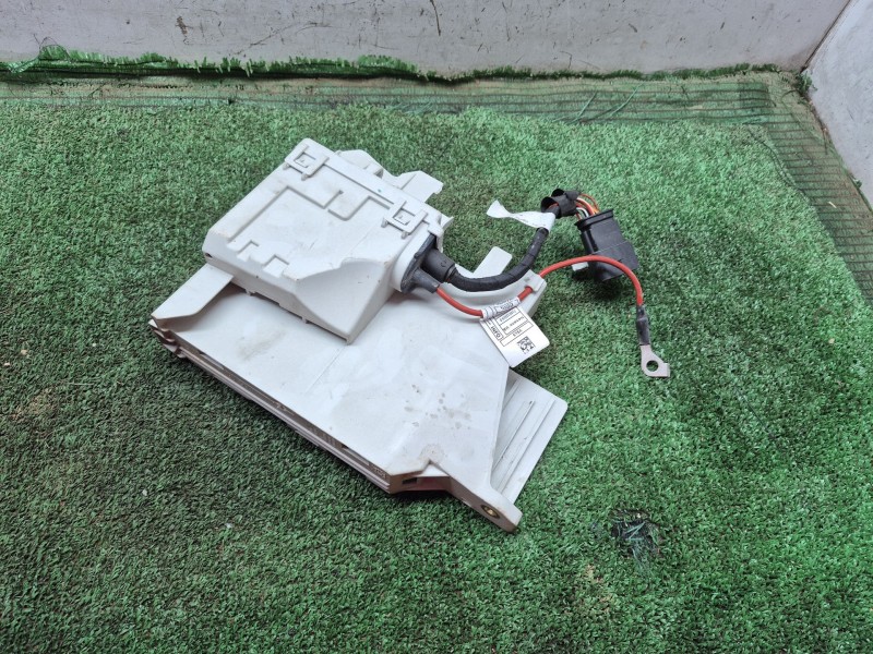 Recambio de caja reles / fusibles para mini mini (f55) cooper d referencia OEM IAM   