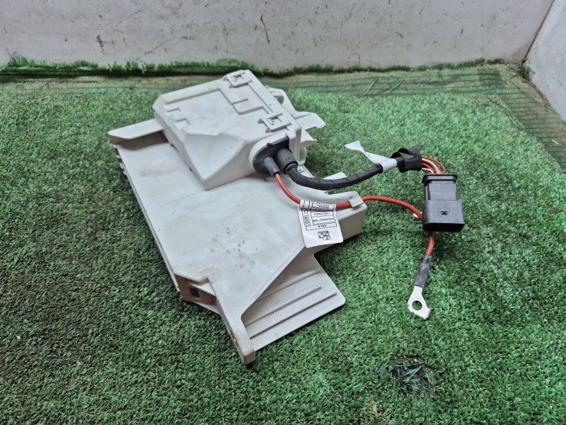 Recambio de caja reles / fusibles para mini mini (f55) cooper d referencia OEM IAM   