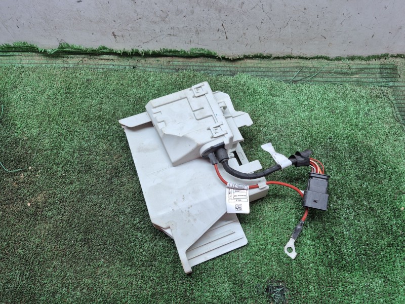 Recambio de caja reles / fusibles para mini mini (f55) cooper d referencia OEM IAM   