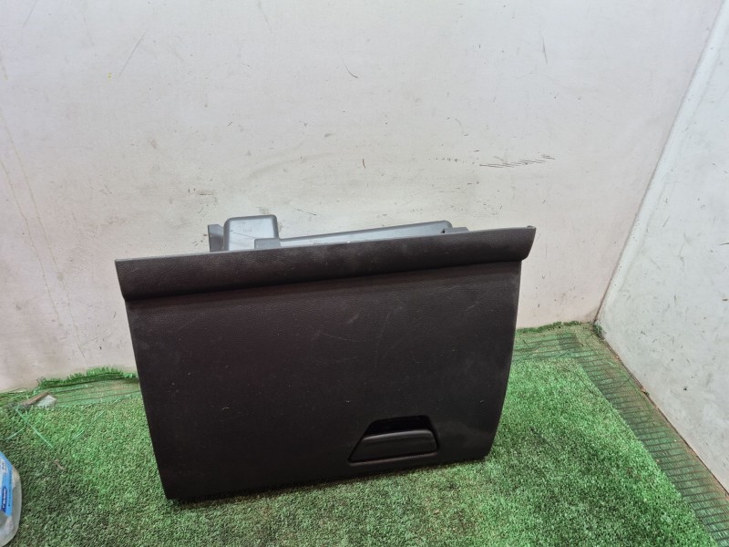 Recambio de tapa guantera para ford kuga ii (dm2) 2.0 tdci referencia OEM IAM   