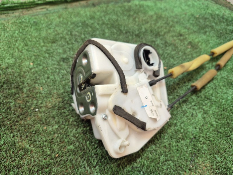 Recambio de cerradura puerta trasera izquierda para mazda 6 sedán (gh) 2.0 mzr (ghefp) referencia OEM IAM   